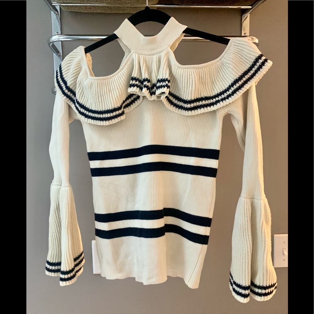 🌟✨Host Pick⭐️ Self Portrait Sweater